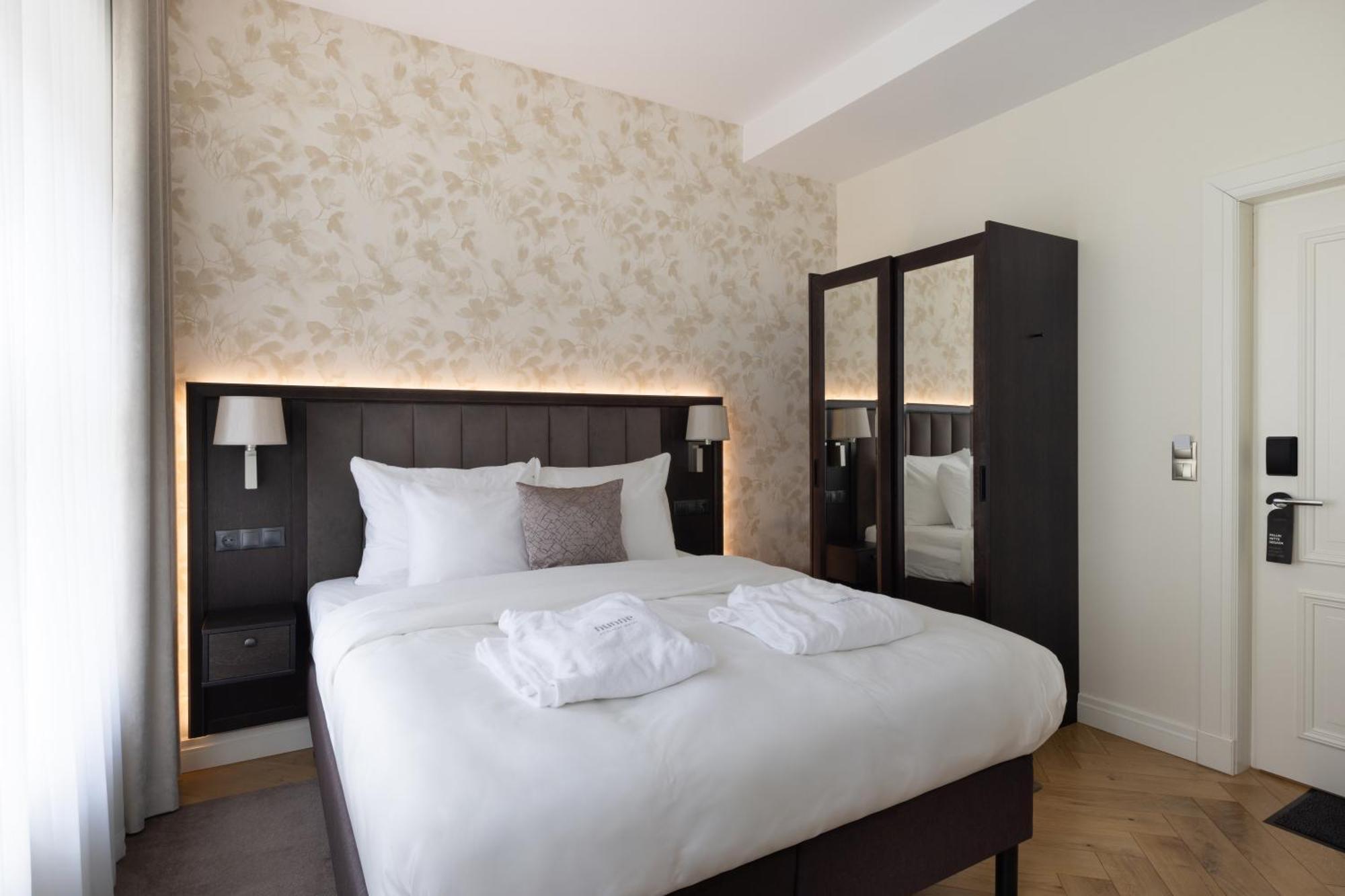 Nunne Boutique Hotel Ταλίν Δωμάτιο φωτογραφία